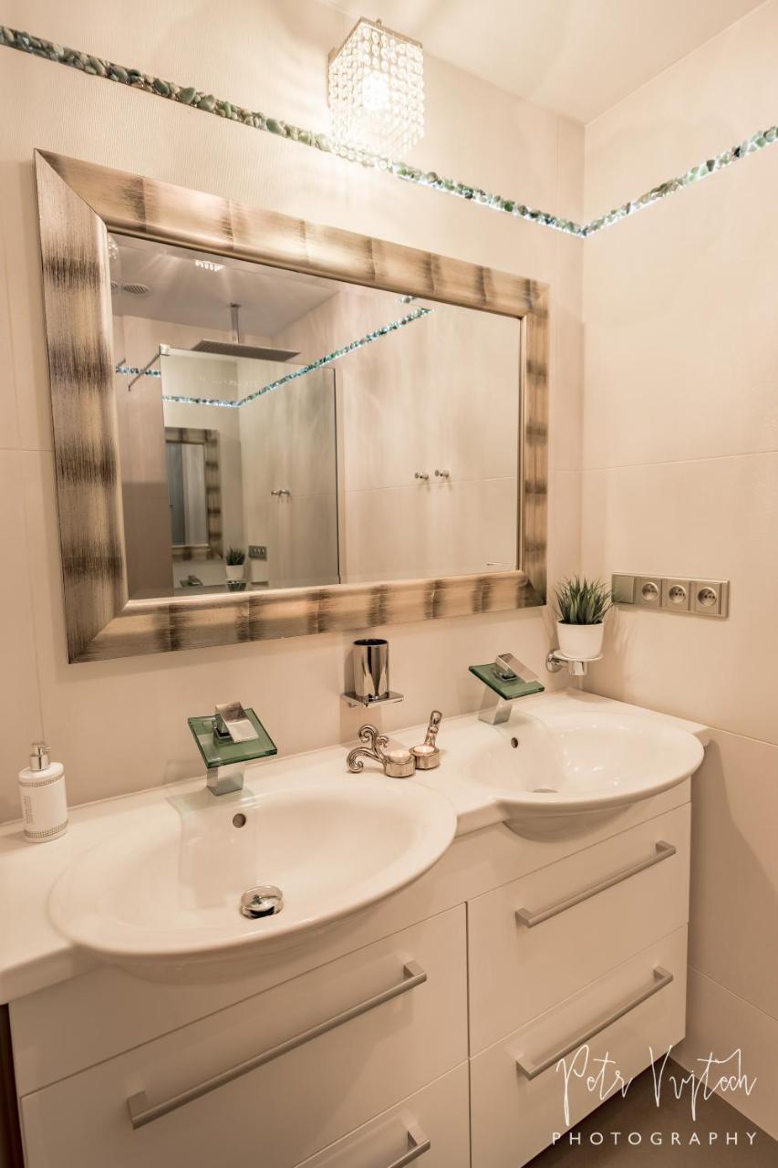 Apartman Na Lipne 弗林布尔克 外观 照片